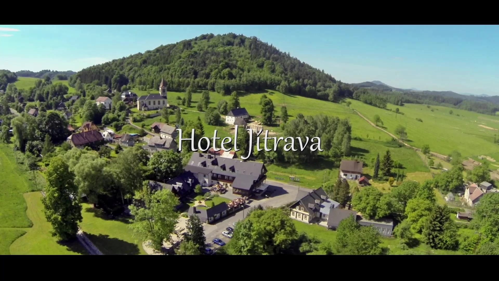 Apartmán-Hotel - Jítravský Dvorec **** - obrázek 2