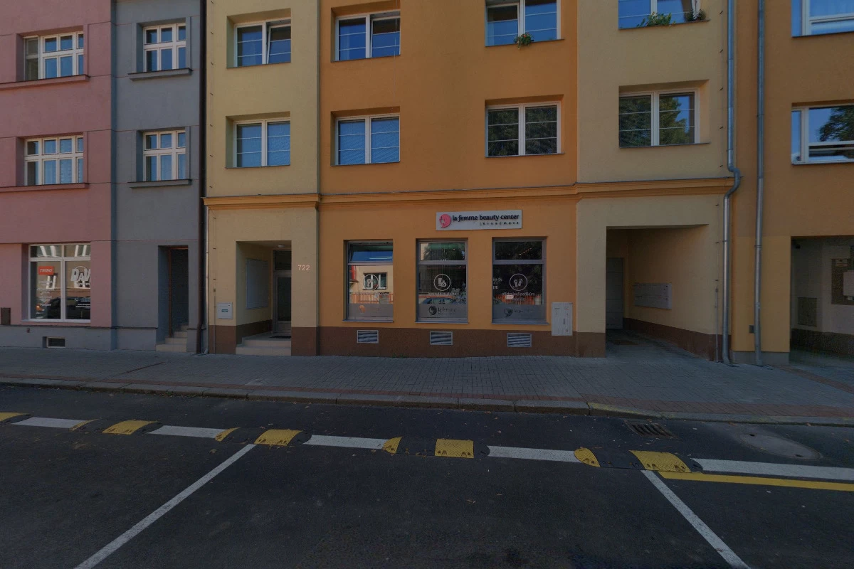 Lucie Strompová - La Femme Beautycenter - obrázek 3