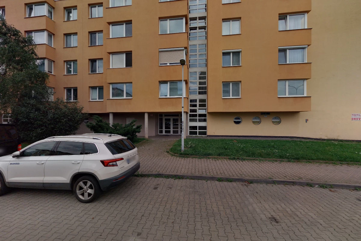studio VEEV - obrázek 2