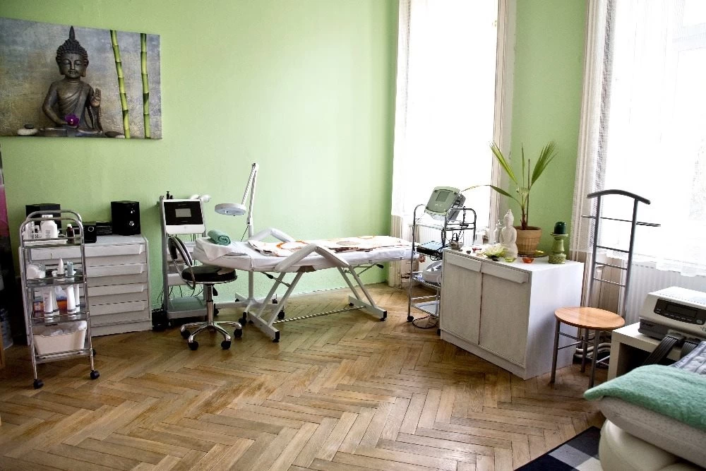 Salon krásy - Jarmila Pondikasová - obrázek 2
