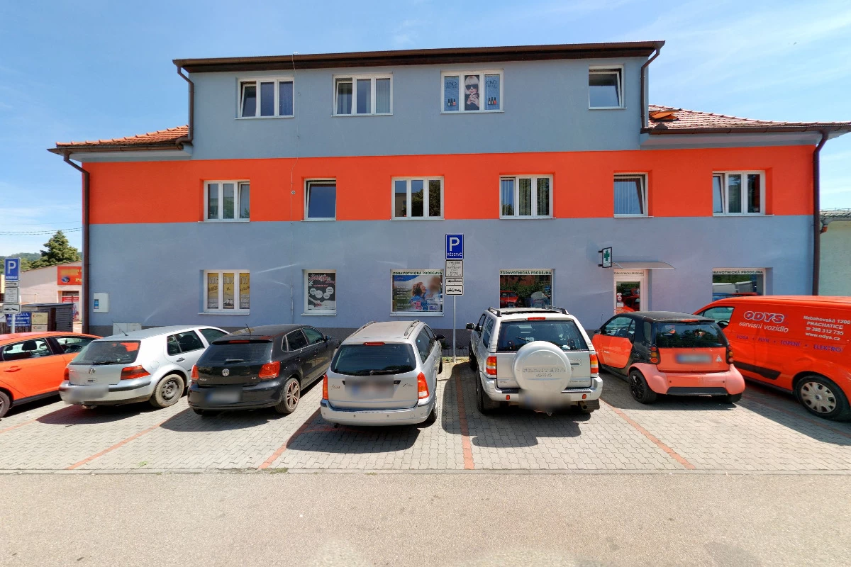 Masáže, Kateřina Hollerová - obrázek 2