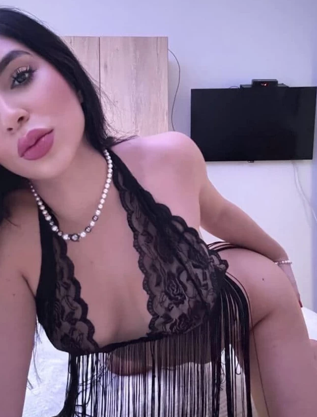 Isabella - erotické masáže fotka 8