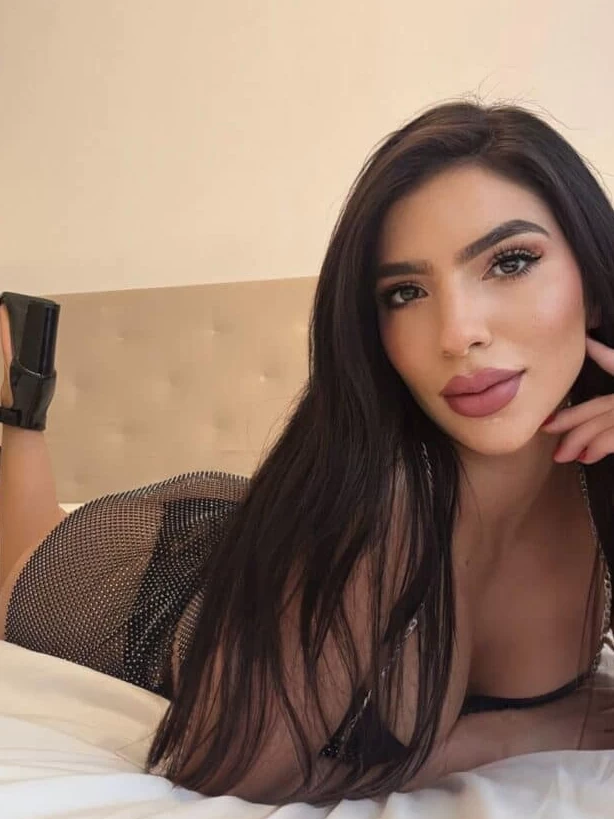 Isabella - erotické masáže fotka 10