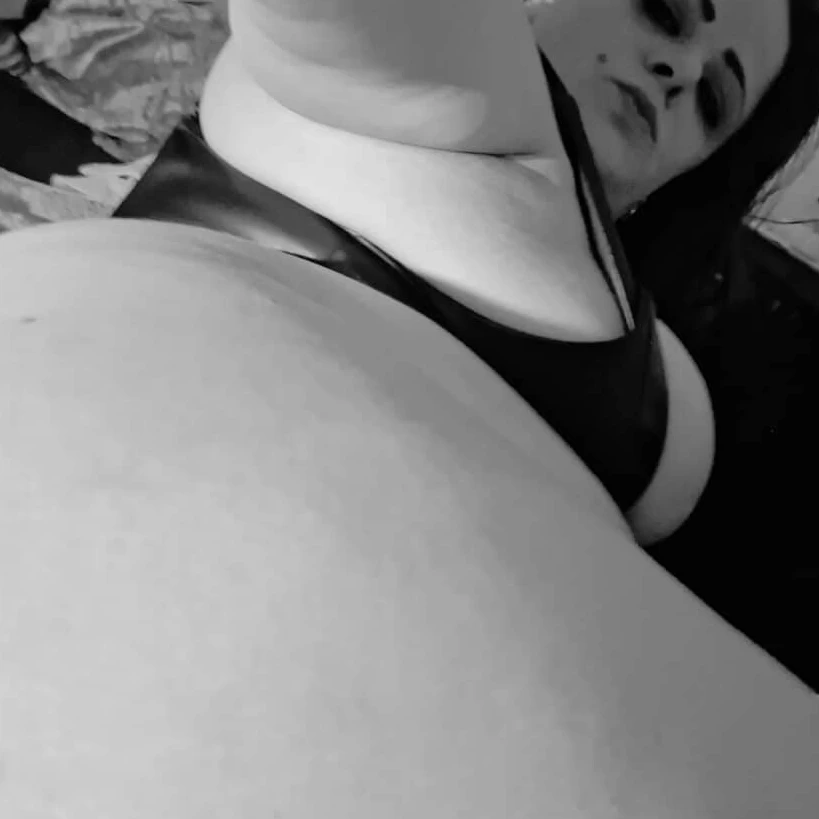 Jenny38 - erotické masáže fotka 31